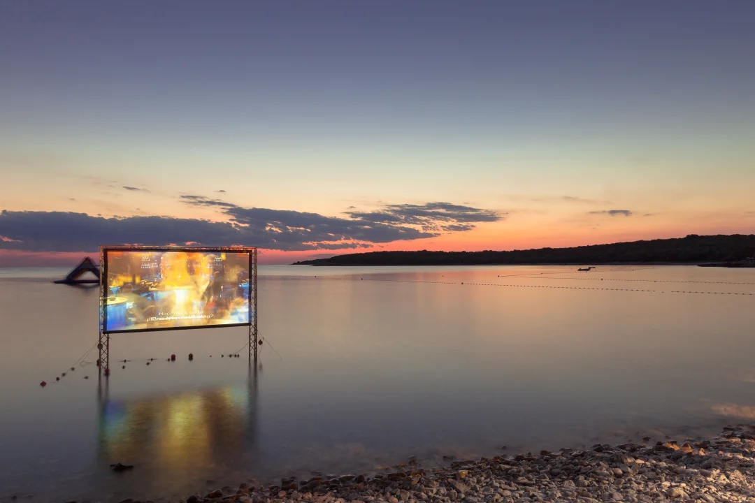 Kino pod zvezdami