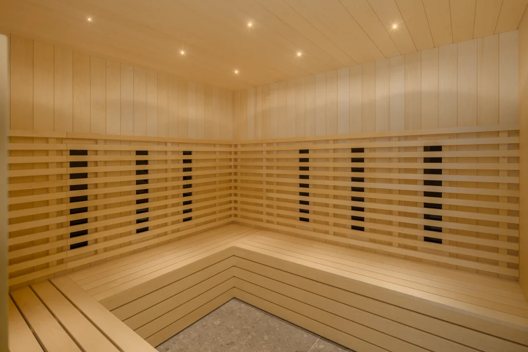 INFRARED SAUNA